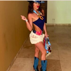 Aqua vendetta Western swim comes with bag swim n skirt n neckace